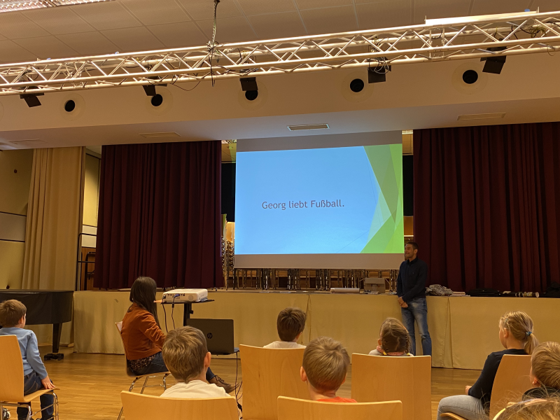 Lesung mit Hannes Hörndler