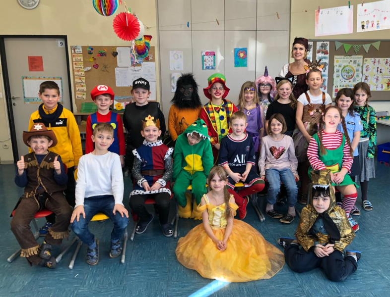Fasching im Turnsaal