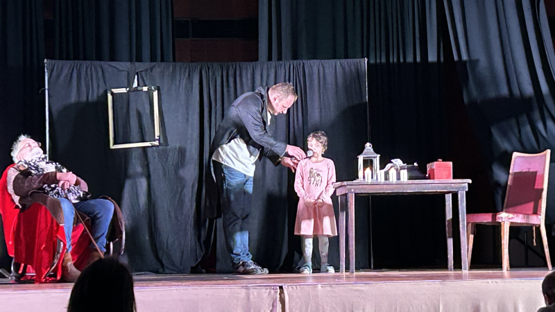 Theater im Festsaal mit Team Sieberer - Die Weihnachtsgeschichte