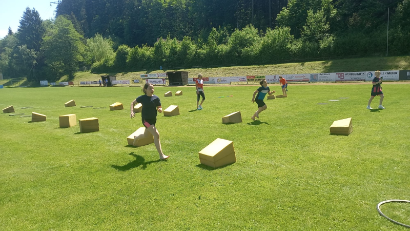Leichtathletiktraining mit Manuela Pressler